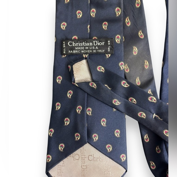 CHRISTIAN DIOR 100% Silk Tie Navy with Yellow & Red Paisley - Picture 4 of 5